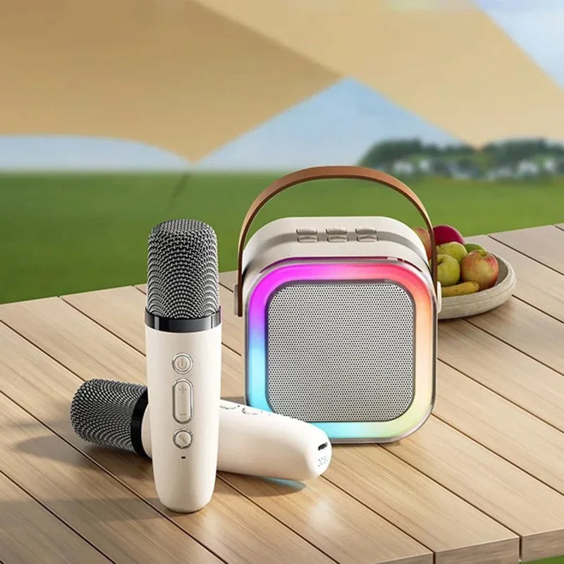 Mini karaoke iekārta ar bezvadu mikrofoniem