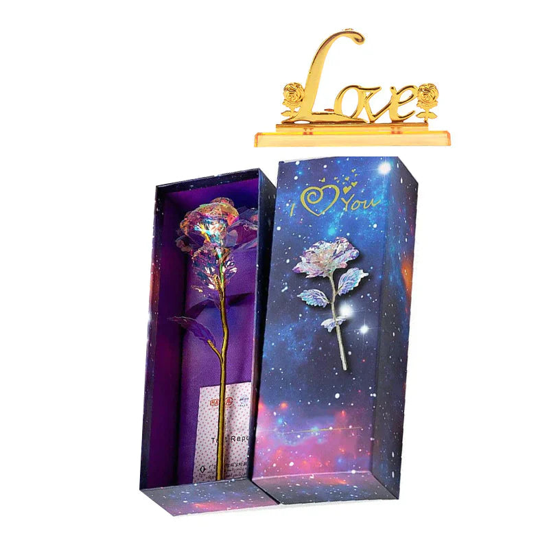 Spīdīgā guļošā roze