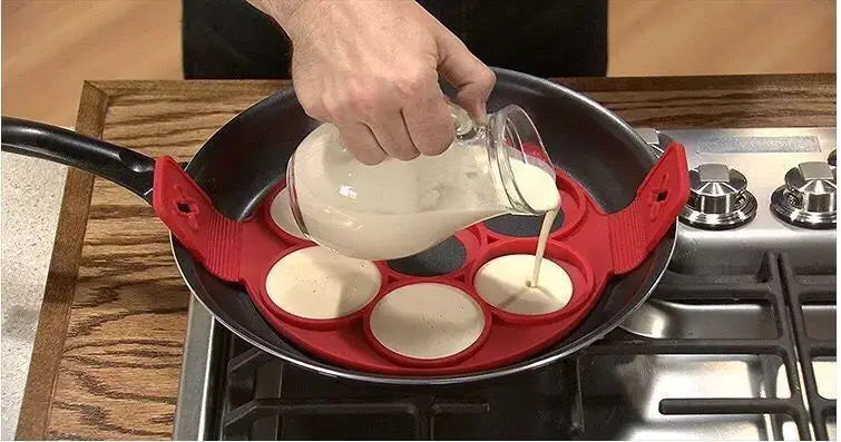 Flip'n'Cook: Pulkvedis FlipFunk&Fnroll: Ideālas silikona pannas, pankūku un ne tikai, cepšanai