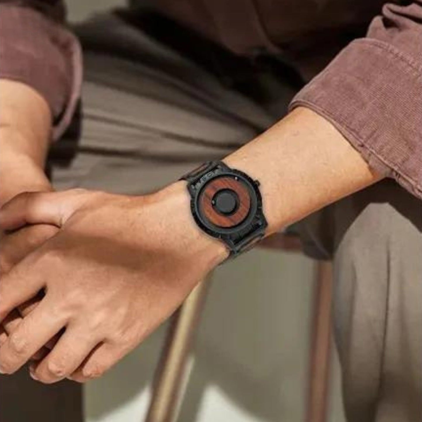Magnetic Watch™ – unikāls magnetisks pulkstenis, kas apvieno mākslu un laiku