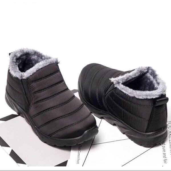 UNIVERSĀLI TERMISKIE ZIEMAS APAVI “POLARWALK”