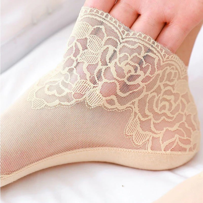 Sekssīgas mežģīņu zeķes sievietēm 🧦
