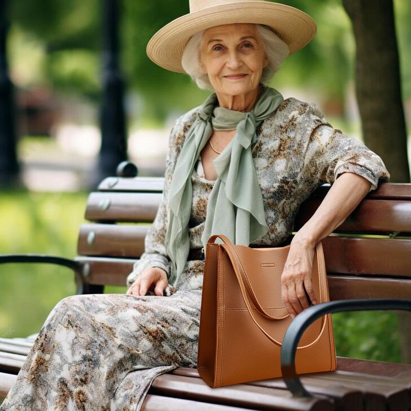 🥳👜 Vienkrāsaina ādas soma