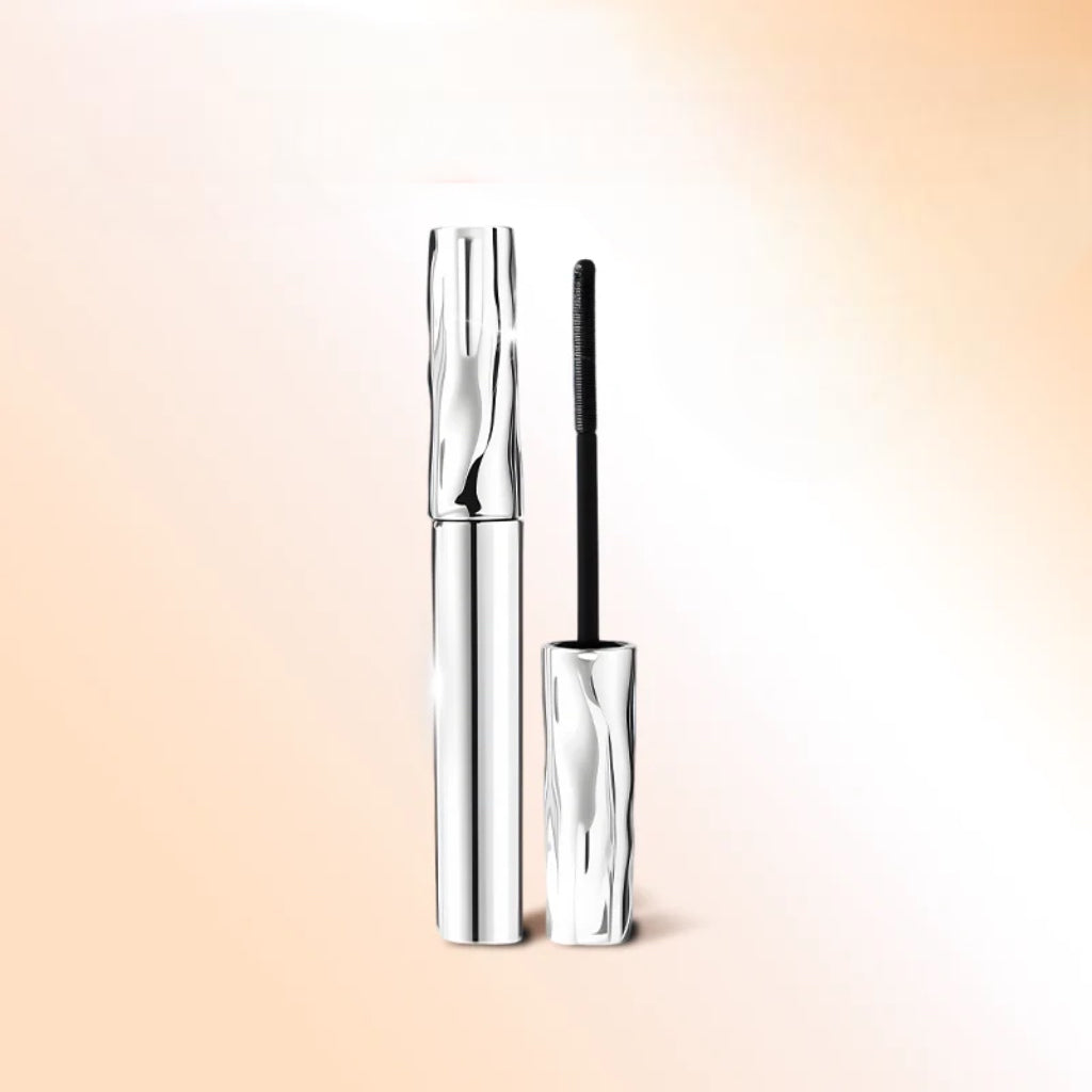 Ilgi­nā­jošā ūdens­iz­turīgā skropstu tuša – bagāti­na­ta ar šķied­rām, kas piešķir inten­sīvu izliekumu un dabisku efektu bez kunkuļiem 💄👁️