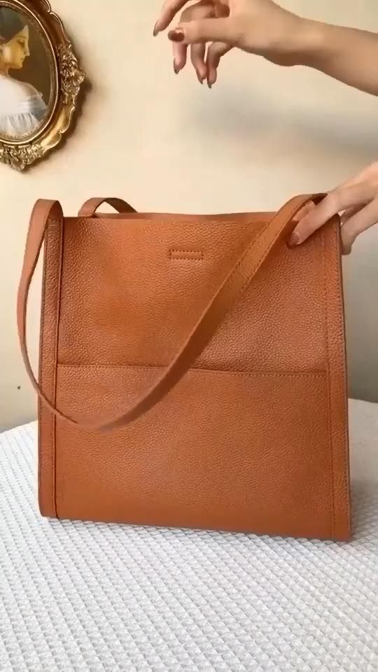 🥳👜 Vienkrāsaina ādas soma