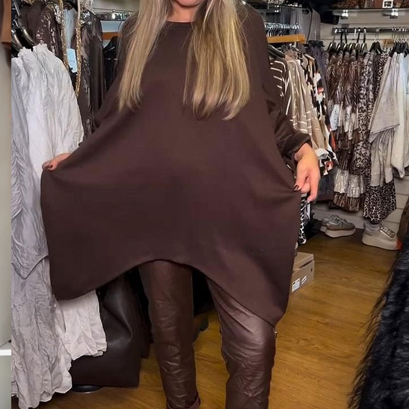 Divdaļīgs komplekts: brīvs, neregulāras piegriezuma tops un vienkrāsainas bikses